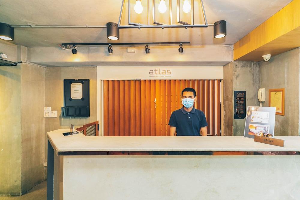 Atlas Bangkok Hotel Bagian luar foto