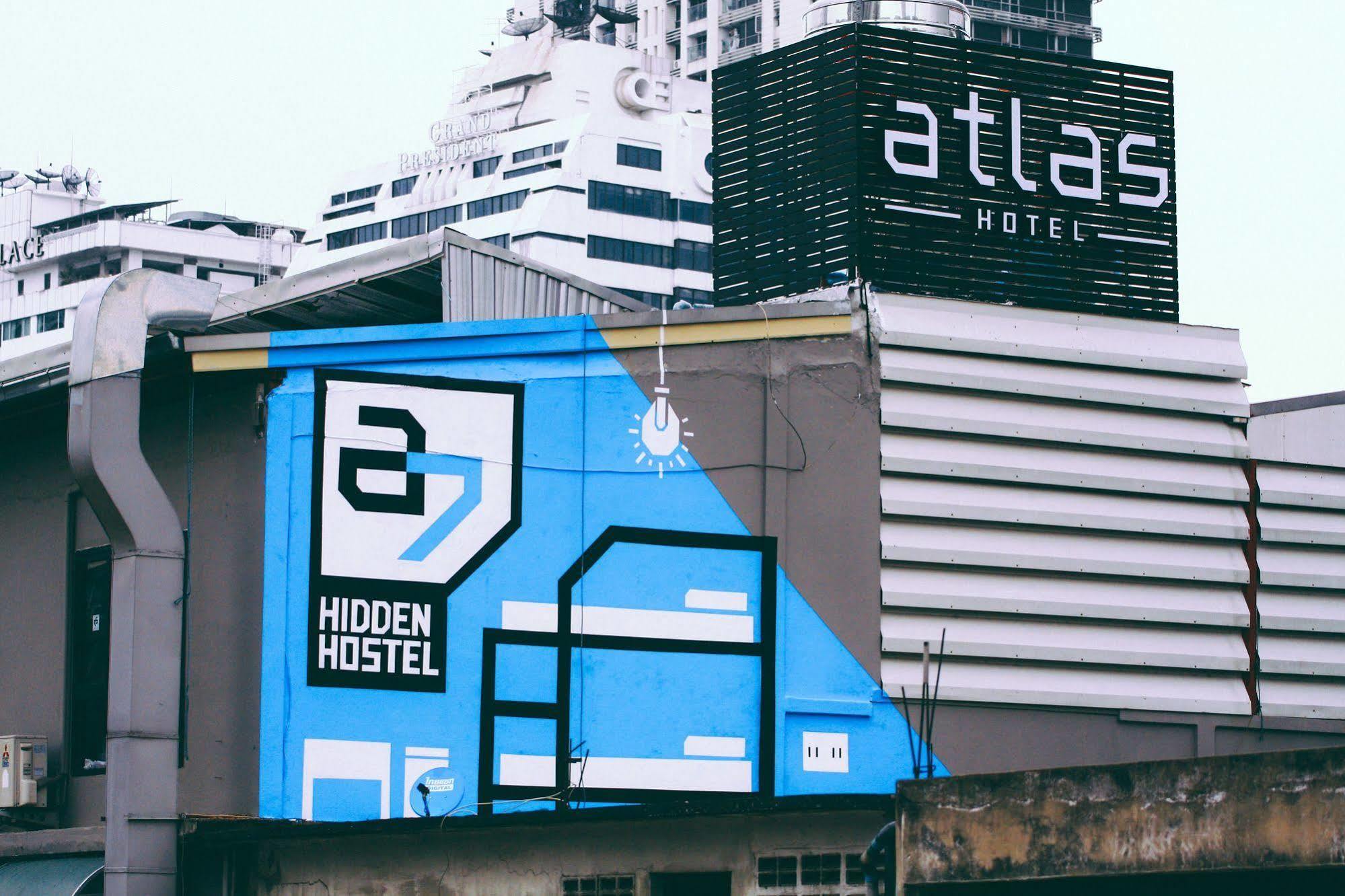 Atlas Bangkok Hotel Bagian luar foto