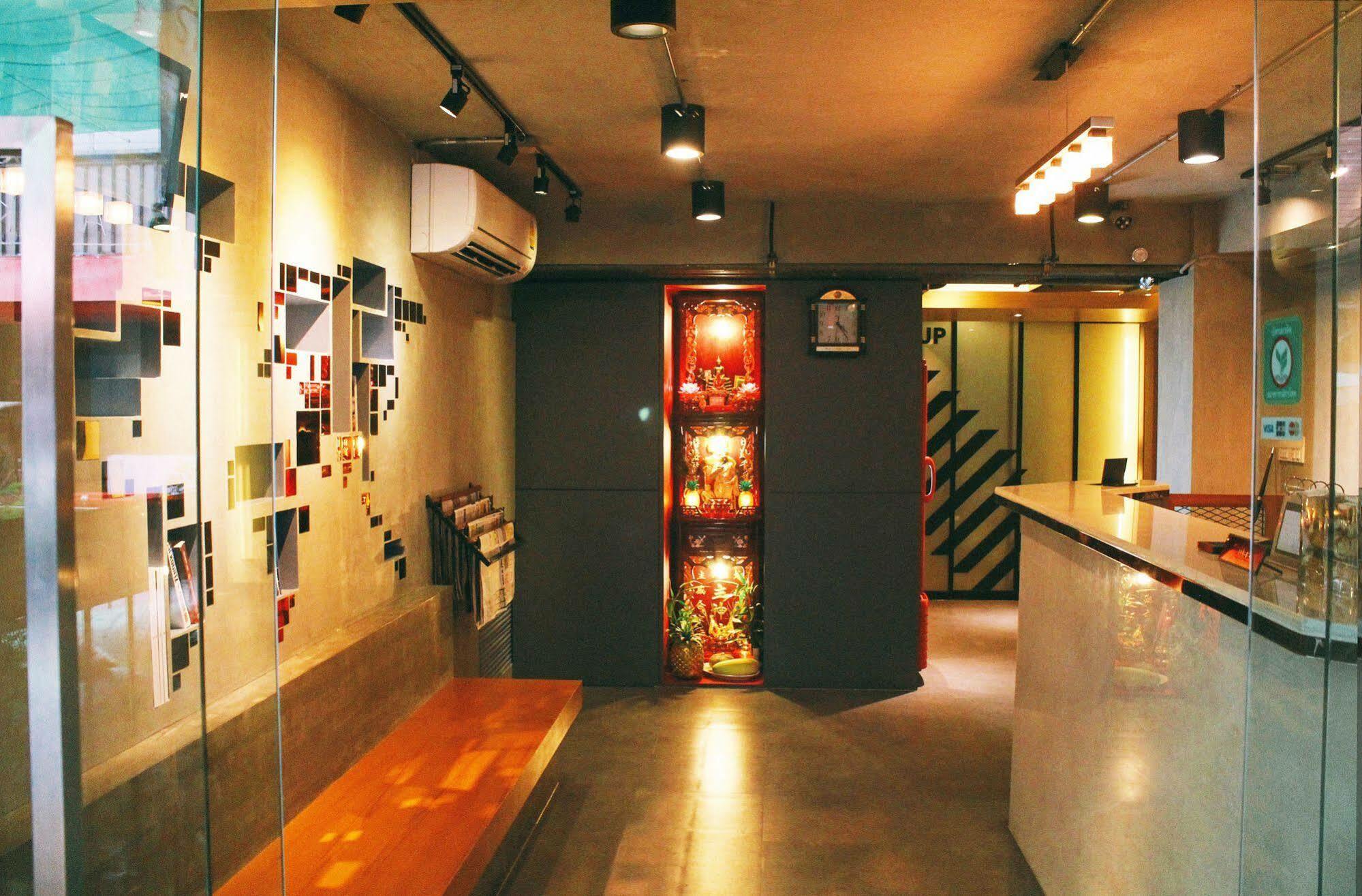 Atlas Bangkok Hotel Bagian luar foto